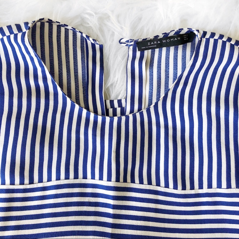 Zara White and Blue Striped boxy Top